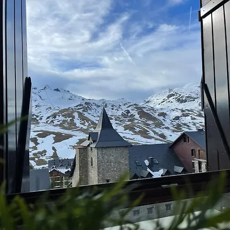 *white Formigal* Formigal